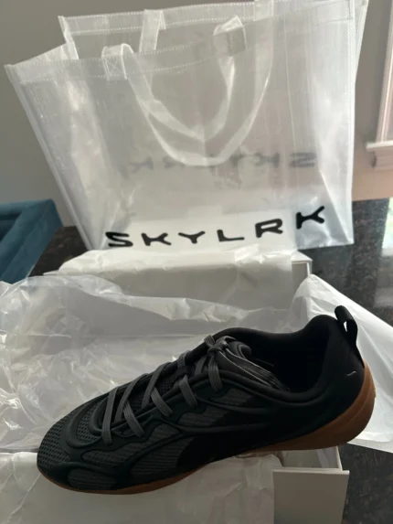 Skylrk Matterdaddies Smoke NYC Popup Size US 10 Brand New